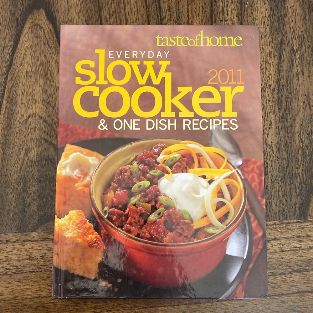 Slow Cooker & One Dish Recipes Cook Book 2011